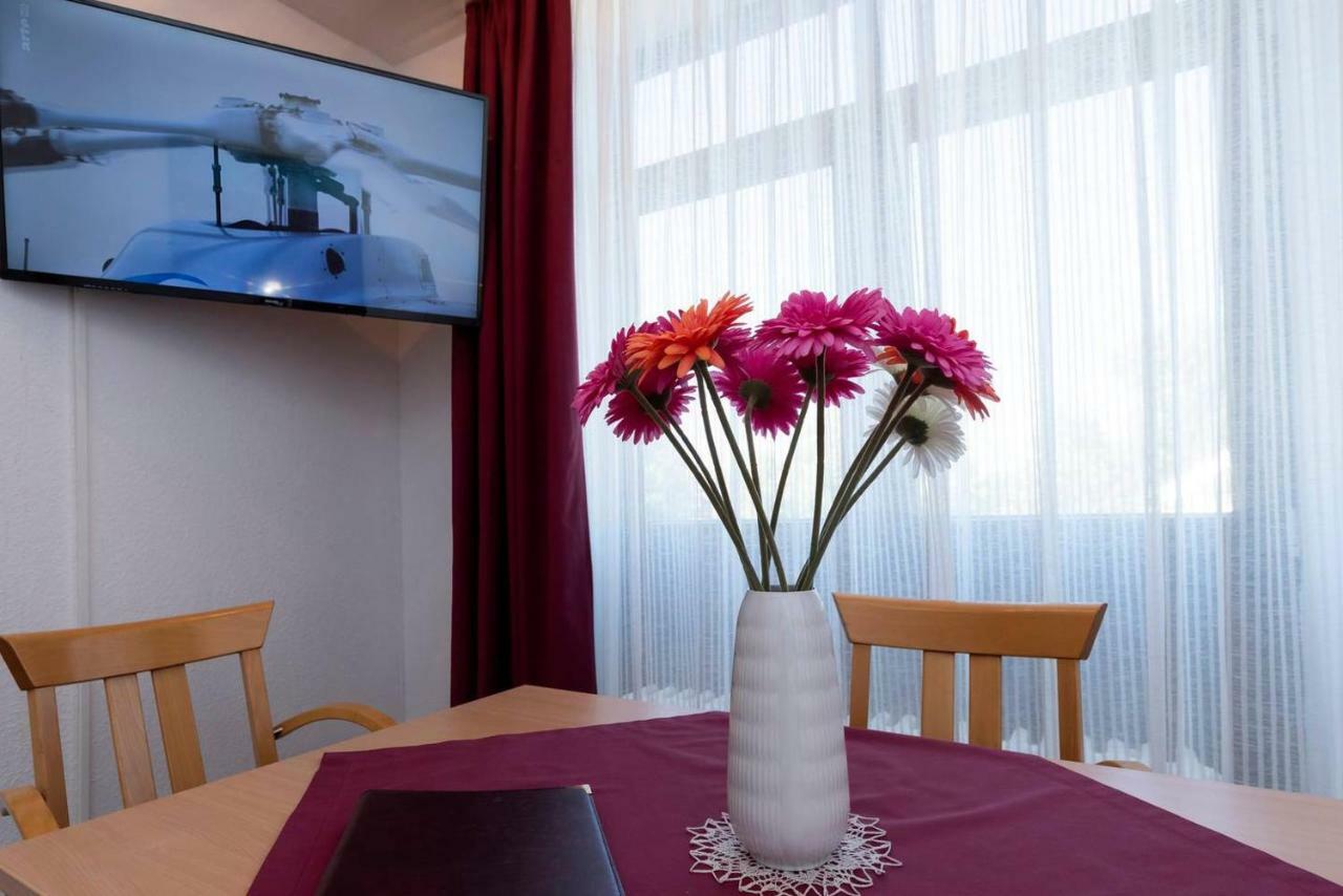 Talblick Appartement In Traumhafter Lage! Ober-Hambach Kültér fotó